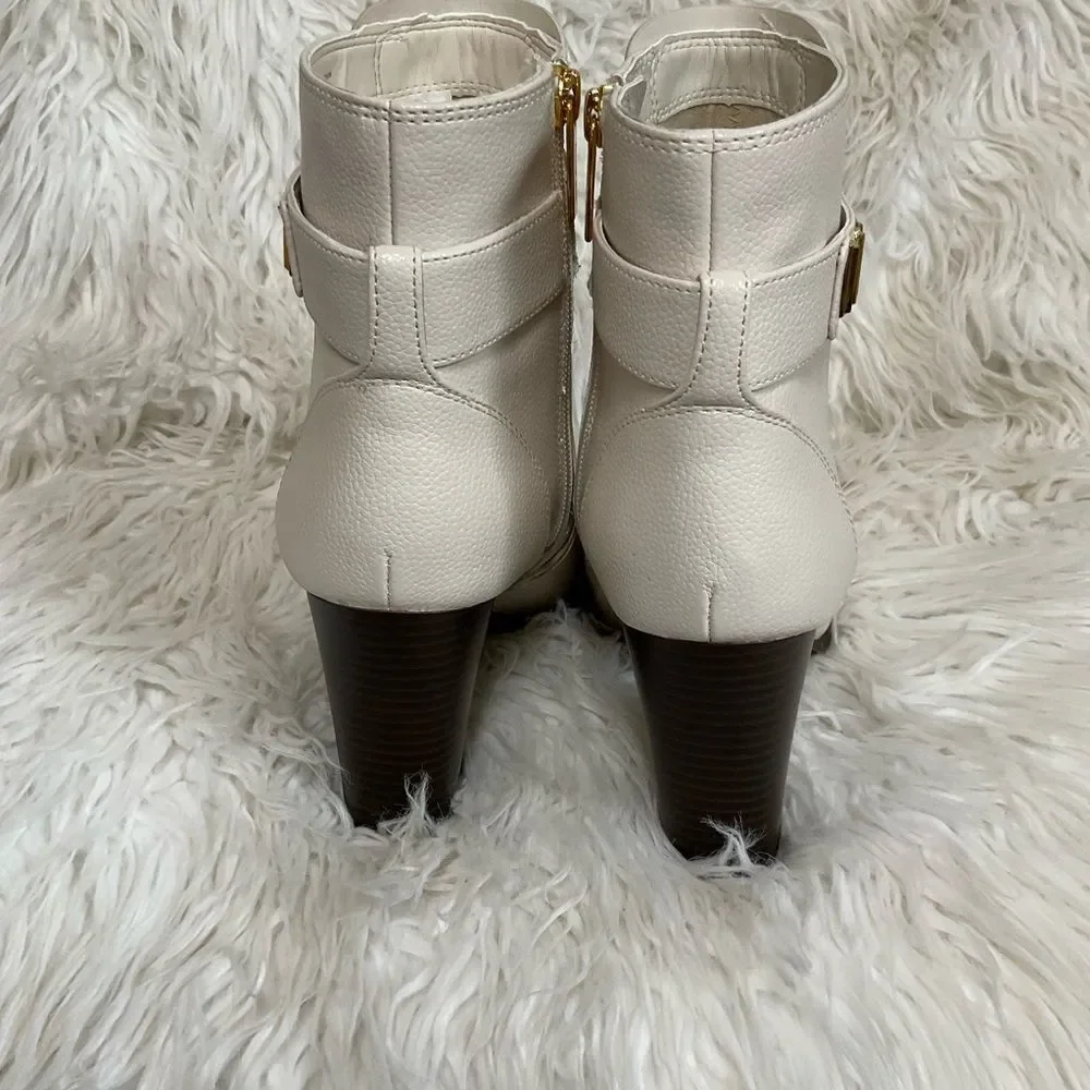 NEW MICHAEL Michael Kors Light Cream Ecru Jilly Faux Leather Ankle Boots Size 9M